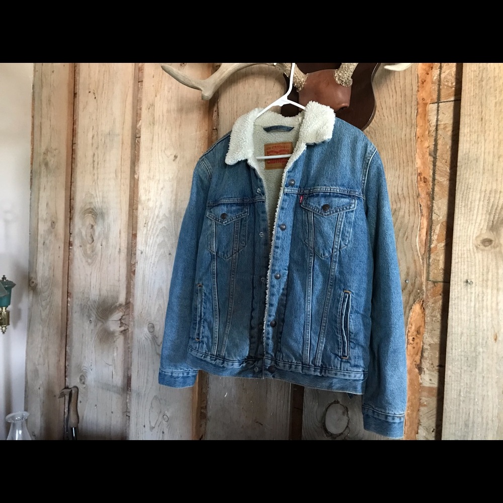 Levis Sherpa Jean Jacket